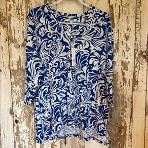 Chico's Navy and White Swirl Tunic